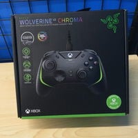 中古  Razer Wolverine V2 Chroma 3310005887 