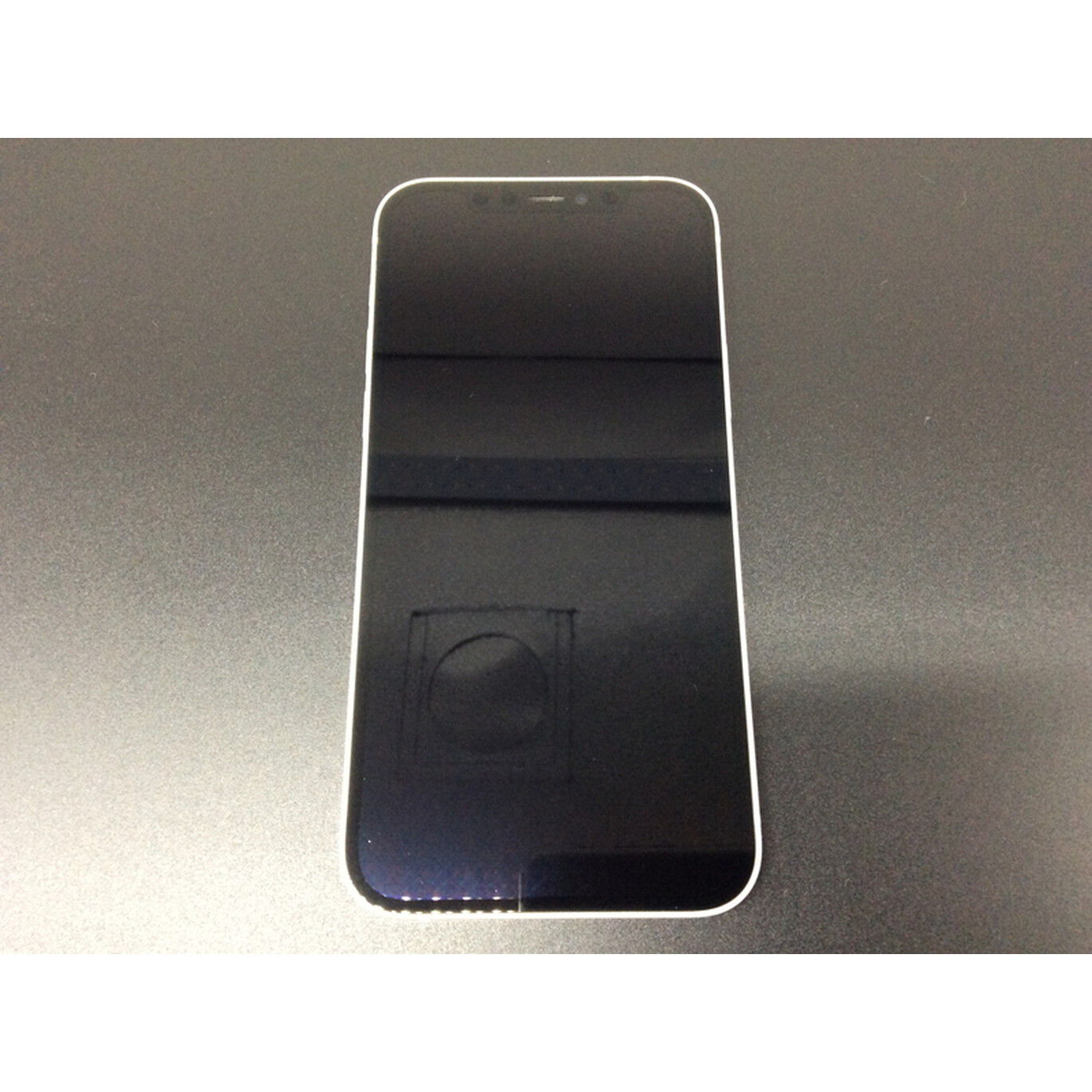 中古 【SIMロック解除済み】【au】Apple iPhone12 6.1インチ