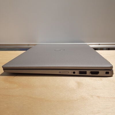 【鹿児島店】中古  DELL Latitude 5320 (Intel Core i7 1185G7 3.0GHz/16GB/SSD256GB/-/-/13.3/1920x1080/Wi-Fi/WEBCAM/W11H64) 180537 