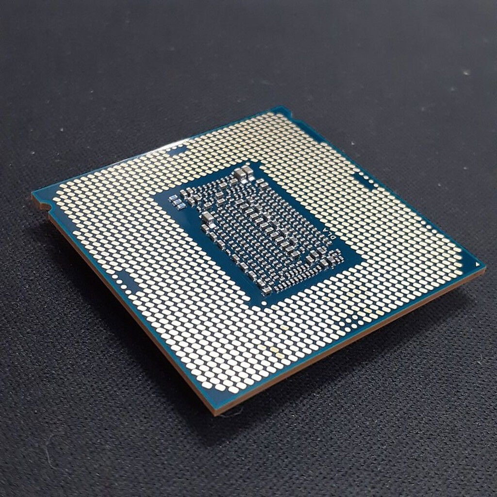 中古 INTEL Core i7 9700K (1151/3.60GHz/12M/C8/T8) 138481 （396303