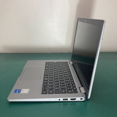 【浦添城間店(沖縄)】中古  DELL Latitude 5320 (Intel Core i7 1185G7 3.0GHz/16GB/SSD256GB/-/-/13.3/1920x1080/Wi-Fi/W11H64) 172409 