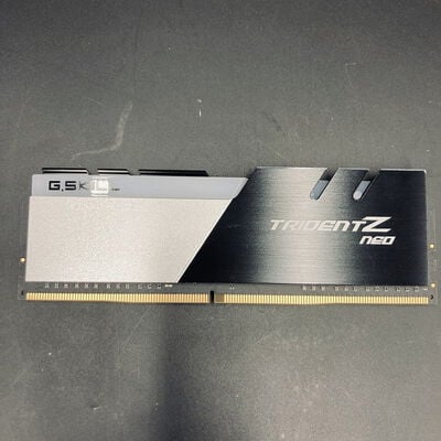 【熊本浜線店】中古  PC4-25600 16GB デスクトップ用 140728