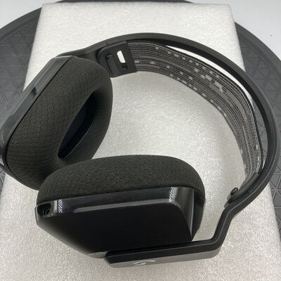 【新潟店】中古  G733-BK LIGHTSPEED WIRELESS RGB Gaming Headset 3290006651 