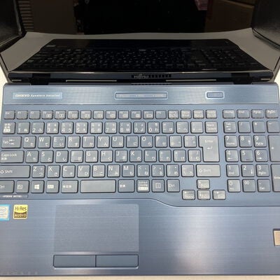 【新潟店】中古  FUJITSU FMV LIFEBOOK A77B3L (i7-8550U/8GB/オンボード/128GB/HDD 1TB/BD-RE/15.6FHD/LAN+WLAN/WebCAM/W11H) 196436 