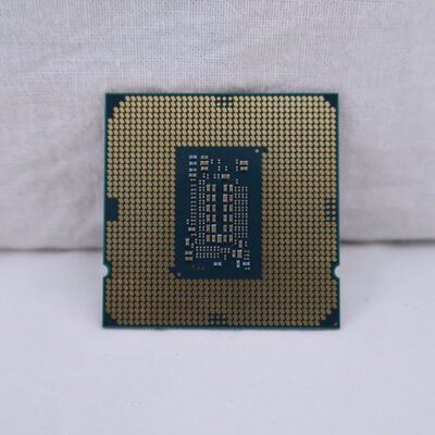 【通販センター】中古  INTEL Core i3 10105 (1200/3.7G/6M/C4/T8) 145174 