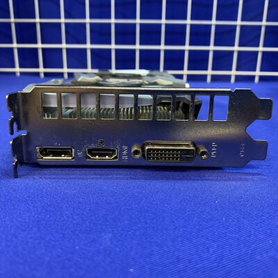 【横浜駅前店】中古  各社 Geforce GTX1060 (3GB PCI-E) 136127 