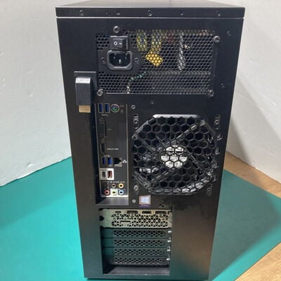 【富山本郷店】中古  mouse 1811NG-i690GA4 (Intel Core i7 9700K /32GB/RTX2070/SSD 256GB/-/Win 11 Home/-) 4760001411 