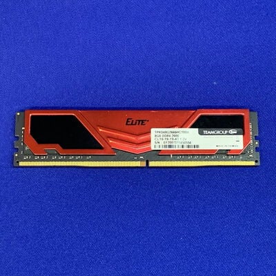 【横浜駅前店】中古  PC4-21300 8GB デスクトップ用(DDR4-2666) 126165 