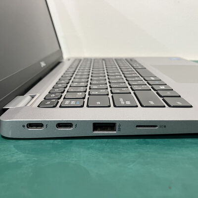 【浦添城間店(沖縄)】中古  DELL Latitude 5320(Intel Core i5 1145G7 2.60GHz/16GB DDR4/SSD256GB/-/オンボード/13.3/1920x1080/Wi-Fi/WEBCAM/W11P/VBT) 192768 