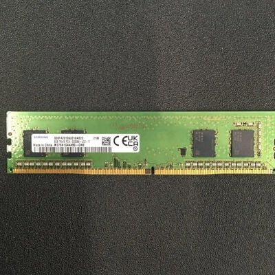 【博多店】中古  PC4-25600 8GB デスクトップ用(DDR4-3200) 140727 