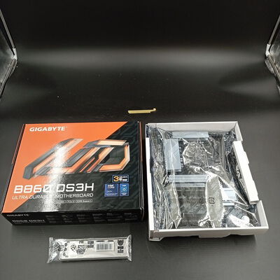 【大須店】中古  GIGABYTE B860 DS3H (B860 1851 ATX DDR5) 175456 