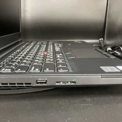 【新潟店】中古  Lenovo ThinkPad P52　20MAS12700 (Core i7 8750H/16GB/SSD512GB/-/NVIDIA Quadro P1000 4GB/15.6ｲﾝﾁ/1920x1080/Wi-Fi/WEBCAM/W11H64) 176658 