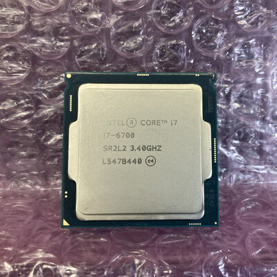 【富士青葉店】中古  INTEL Core i7-6700(1151/3.40GHz/8M/C4/T8) 129550 