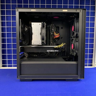 【横浜駅前店】中古  自作PC ミニタワーゲーミングPC (Intel Core i7 10700F /32GB/SSD500GB/HDD1TB/RTX2070/有線LAN◯無線LAN?) 3400008580 