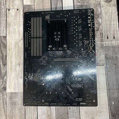 【広島店】中古  ASRock X570 Phantom Gaming 4 (X570 AM4 ATX DDR4) 140055 