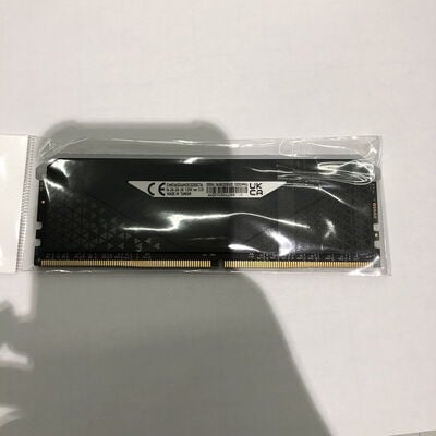 【盛岡都南店】中古  CMG16GX4M2E3200C16 (DDR4-3200 8GB) 4580001682 