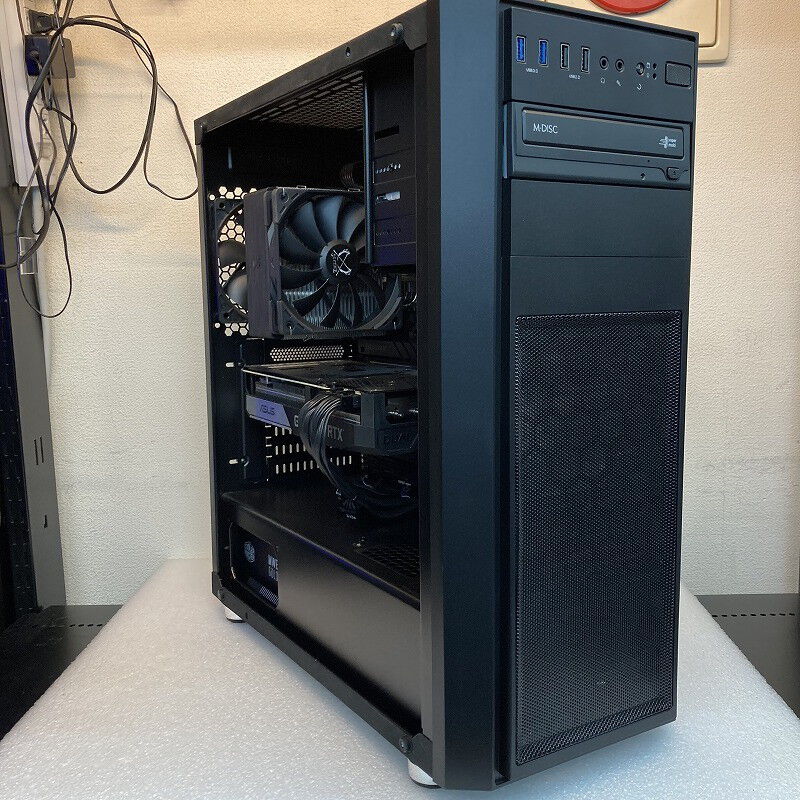 中古 自作パソコン (Core i7 13700/32GB/SSD500GB+SSD1TB+HDD3TB