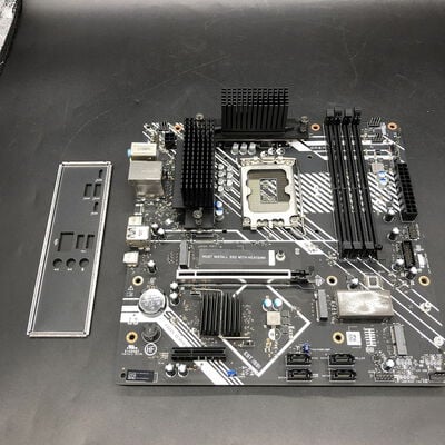 【宇都宮鶴田店】中古  各社 OEM マザーボード (LGA1700) 158689 