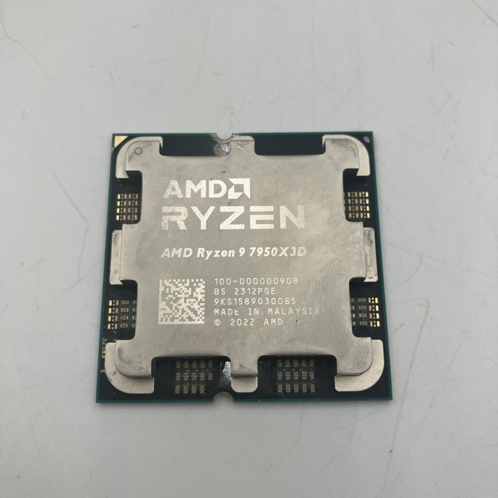 中古 AMD Ryzen 9 7950X3D (AM5/4.2/144M/C16/T32/120W) 156788