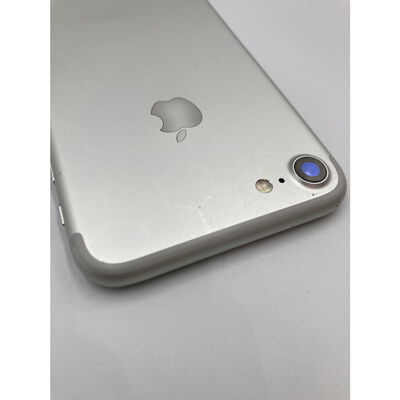 【水戸赤塚店】中古  【SIMロック解除済み】【au】 iPhone7 128GB (シルバー)MNCL2J/A 155152 