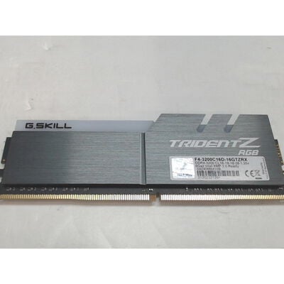 【前橋ｲﾝﾀｰｱｶﾏﾙ店】中古  PC4-25600 8GB デスクトップ用(DDR4-3200) 140727 
