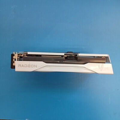 【大須店】中古  各社 Radeon RX9060XT (16GB PCI-E) 179908 