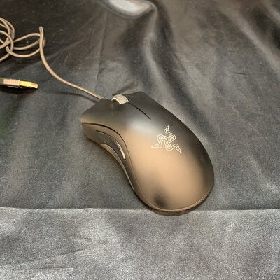 【横浜駅前店】中古  Razer DEATHADDER CHROMA 3400009786 
