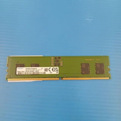 【大須店】中古  Samsung M323R1GB4BB0-CQKOD (DDR5 PC5-38400 8GB) 198915 