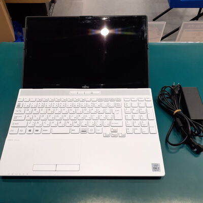 【鹿児島店】中古  FUJITSU FMVA45EWH(i3-10110U/8GB/SSD128GB/W11H) 4700001105 