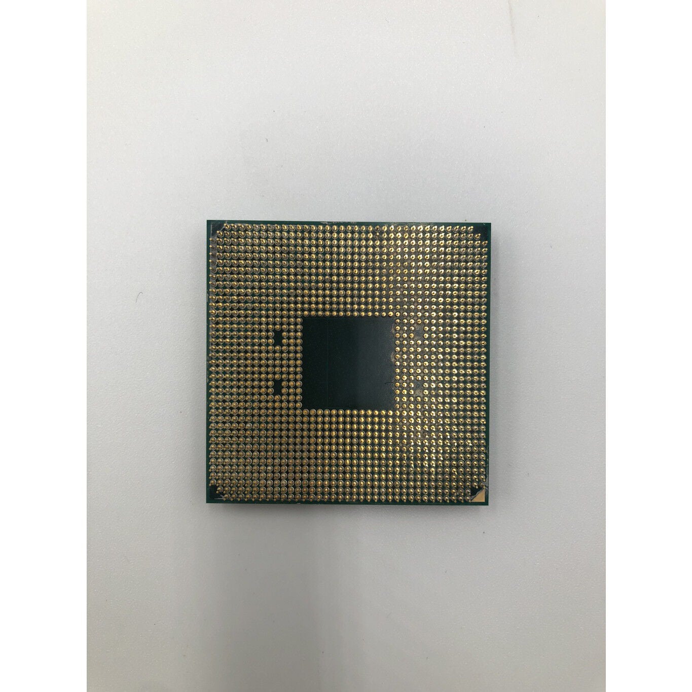 中古 AMD Ryzen 7 5700X (AM4/3.4GHz/36M/C8/T16/65W) 150182 （360537