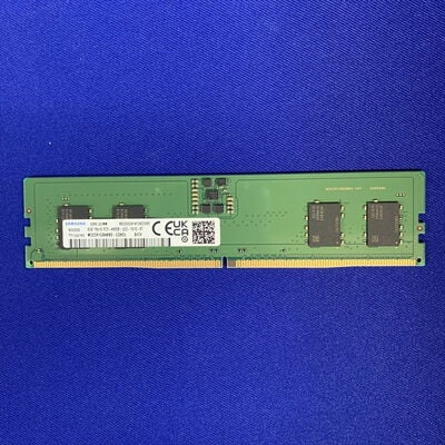 【横浜駅前店】中古  PC5-38400 8GB デスクトップ用 151530 