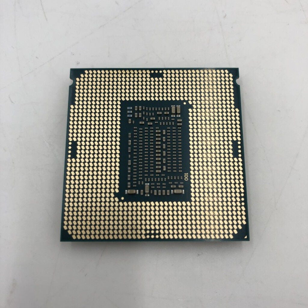 中古 INTEL Core i7 8700K (1151/3.70GHz/12M/C6/T12) 136197 （382017
