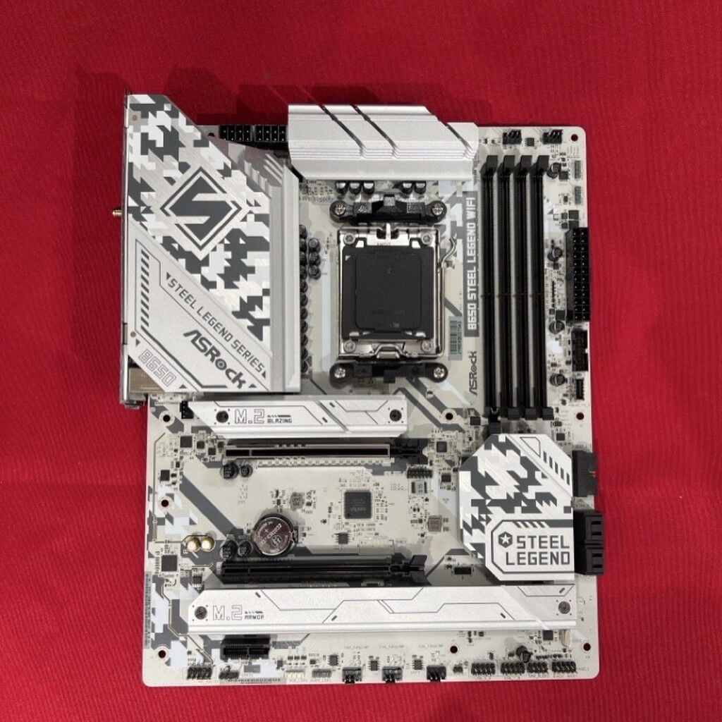 中古 ASRock B650 Steel Legend WiFi (B650 AM5 ATX) 5140000967【4/15