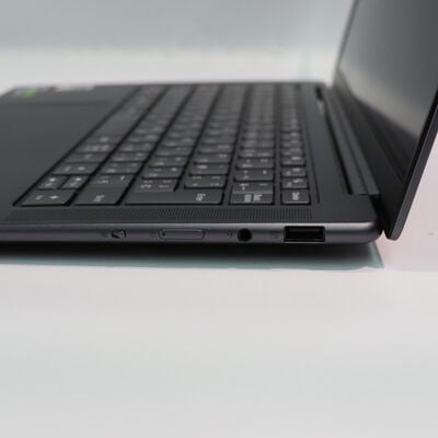 【札幌店】中古  Lenovo Yoga Pro 7 14IRH8 (Core i7-13700H/16GB/SSD1TB/RTX3050 6GB/WLAN/14.5QHD+/W11H) 197784 