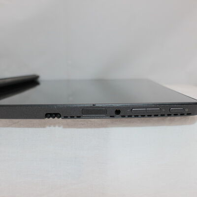 【通販センター】中古  【ジャンク品/保証無/返品質問不可】Lenovo Miix 520 (i5-8250U/8GB/SSD 256GB) 193854 