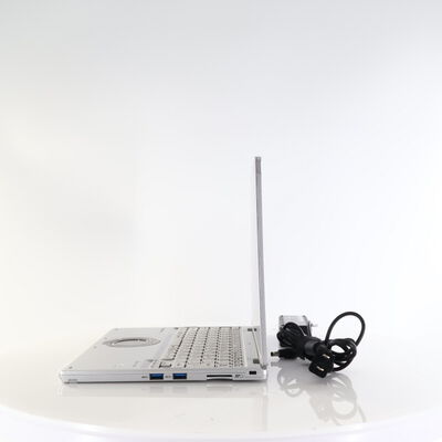 【秋葉原本店】中古  Panasonic CF-QV(i7-10810U/16GB/SSD512GB/W10P) 3410015744 