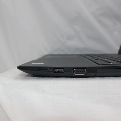 【通販センター】中古  DELL Vostro 3590(Intel Core i5 10210U 1.60GHz/16GB DDR4/SSD256GB/-/オンボード/15.6/1920x1080/GbE/Wi-Fi/WEBCAM/W11P/VBT) 197891 