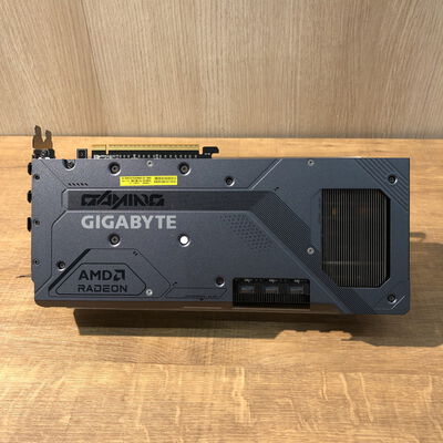 【姫路店】中古  GIGABYTE GV-R9070XTGAMING OC-16GD (RX9070XT 16G) 176942 