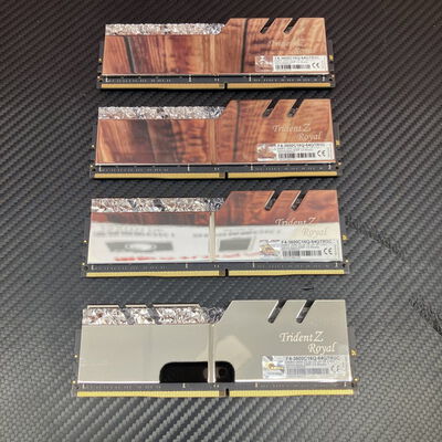 【富士青葉店】中古  G.Skill F4-3600C16Q-64GTRSC(DDR4 PC4-28800 16GB 4枚組) 5070001939 