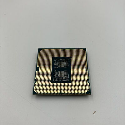 【なんば店】中古  INTEL Core i7 10700 (1200/2.9G/16M/C8/16) 142718 