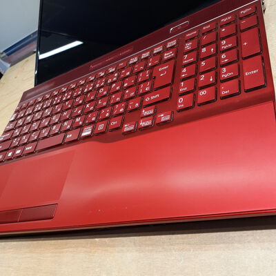 【鹿児島店】中古  　FUJITSU LIFEBOOK AH53/B3(i7-8550U/8GB/SSD240GB/W11H) 4700001137 