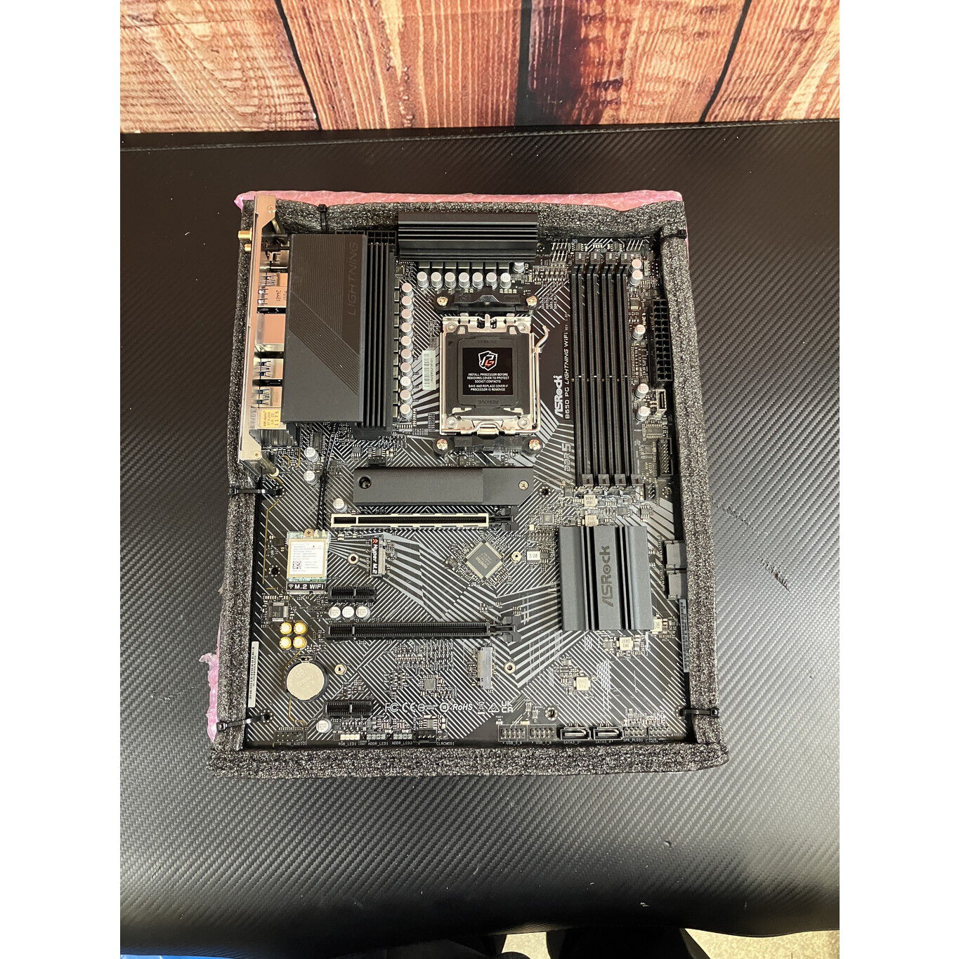 中古 ASRock B650 PG Lightning WiFi (B650 AM5 ATX DDR5) 5070001183