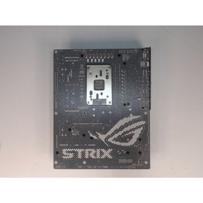 【前橋ｲﾝﾀｰｱｶﾏﾙ店】中古  ASUS ROG STRIX B850-A GAMING WIFI (B850 AM5 ATX) 175472 