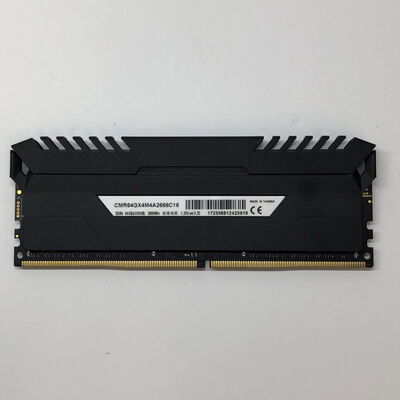 【津ラッツ店】中古  PC4-21300 16GB デスクトップ用(DDR4-2666) 135638 