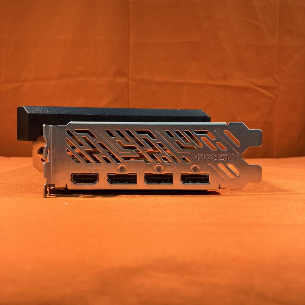 中古 ASRock RX7800XT CL 16GO(RX7800XT Challenger OC) 3280022038