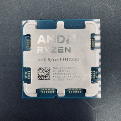 【熊本浜線店】中古  AMD Ryzen 9 9950X3D (AM5/4.3GHz/144M/C16/T32/170W) 177127