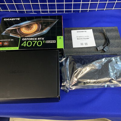 【横浜駅前店】中古  GIGABYTE GV-N407TSWF3OC-16GD (RTX4070Ti SUPER 16GB) 164248 