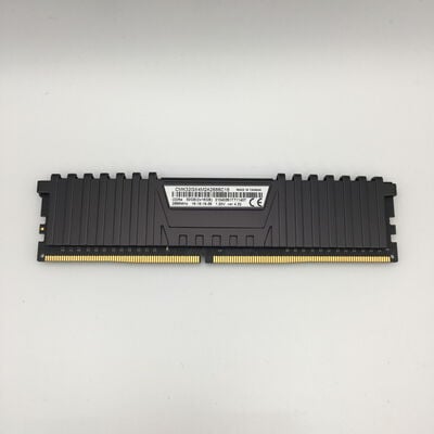 【秋葉原本店】中古  PC4-21300 16GB デスクトップ用(DDR4-2666) 135638 
