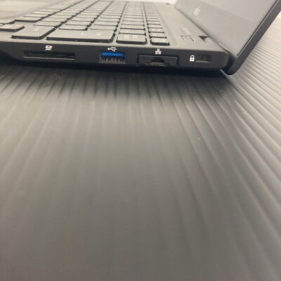 【静岡東瀬名店】中古  FUJITSU FMVWE2U27(i5-10210U/8GB/SSD128GB/なし/オンボード/14.0/1920×1080/W11H) 5140000681 
