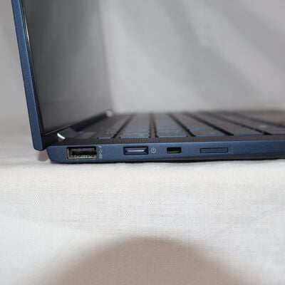 【通販センター】中古  HP Elite Dragonfly G2 (Intel Core  i7 1165G7 2.80GHz/16GB/SSD512GB/-/オンボード/13.3/1920x1080/Wi-Fi/WEBCAM/W11H64 MAR) 186462 